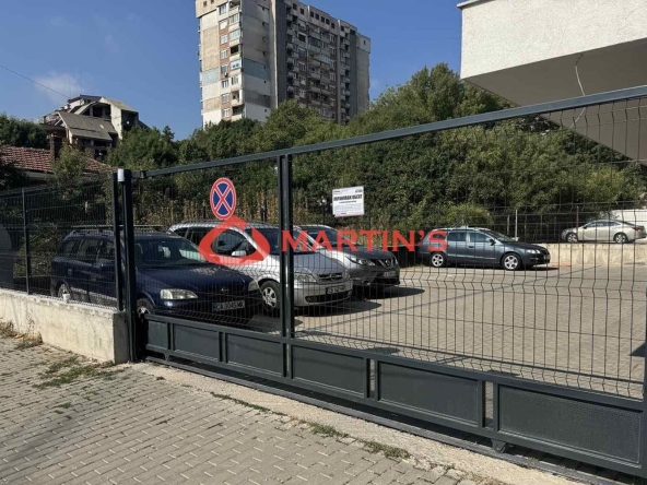 Гараж / Паркомясто в София, Център - 11 кв.м за 1623 €/кв.м - Снимка #1