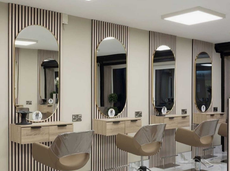 Дава се под наем  в Варна, Лятно кино Тракия -  кв.м за 1300 € - Снимка #1