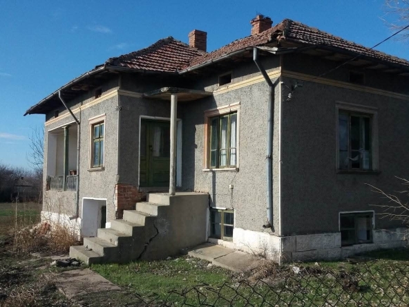 Къща в с. Белица, Област Силистра - 50 кв.м за 148 €/кв.м - Снимка #1