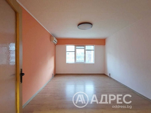 Тристаен апартамент в Русе, Дружба 3 - 81 кв.м за 1147 €/кв.м - Снимка #1