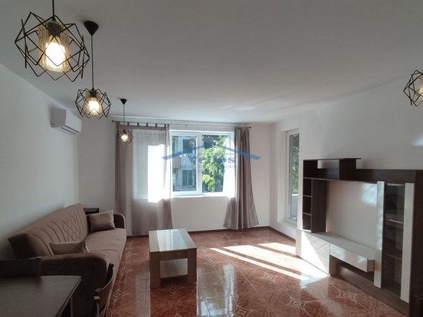 Дава се под наем Тристаен апартамент в София, Център - 95 кв.м за 548.25 € - Снимка #1