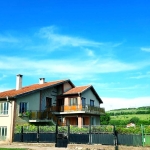 Къща в с. Генерал Киселово, Област Варна - 547 кв.м за 302 €/кв.м - Снимка #1