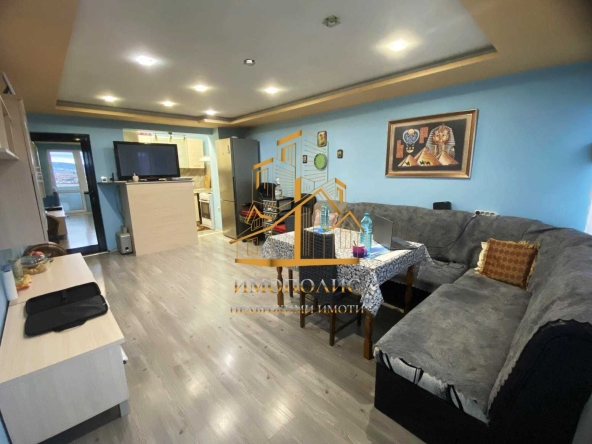 Тристаен апартамент в Варна, Автогара - 92 кв.м за 911 €/кв.м - Снимка #1