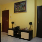 Дава се под наем Тристаен апартамент в Бургас, Лазур - 105 кв.м за 561 € - Снимка #1