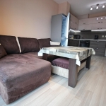 Дава се под наем Двустаен апартамент в Бургас, Изгрев - 60 кв.м за 510 € - Снимка #1