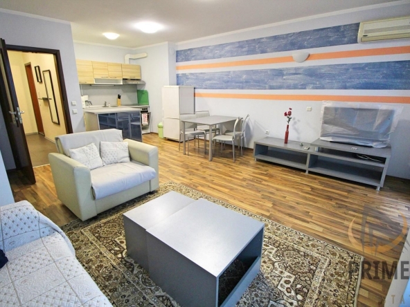 Дава се под наем Двустаен апартамент в Бургас, Лазур - 86 кв.м за 510 € - Снимка #1