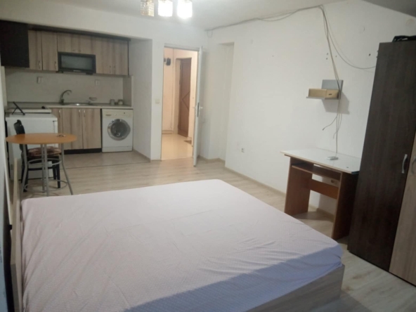 Дава се под наем Едностаен апартамент в Петрич - 50 кв.м за 119.34 € - Снимка #1