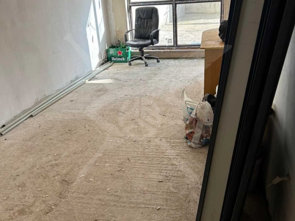 Двустаен апартамент в Варна, Колхозен пазар - 64 кв.м за 1282 €/кв.м - Снимка #1