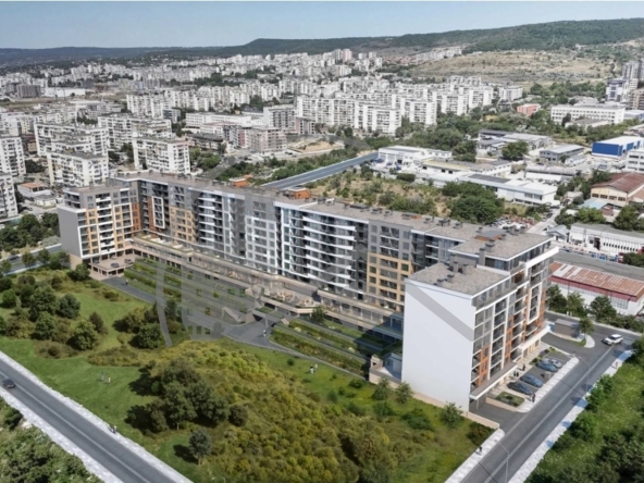 Двустаен апартамент в Варна, Кайсиева градина - 79 кв.м за 631 €/кв.м - Снимка #1