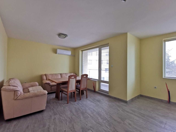 Тристаен апартамент в Русе, Алеи Възраждане - 103 кв.м за 1700 €/кв.м - Снимка #1