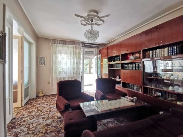 Тристаен апартамент в Русе, Възраждане - 94 кв.м за 1373 €/кв.м - Снимка #1