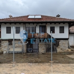 Къща в с. Буковец, Област Велико Търново - 180 кв.м за 1250 €/кв.м - Снимка #1