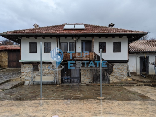 Къща в с. Буковец, Област Велико Търново - 180 кв.м за 1250 €/кв.м - Снимка #1