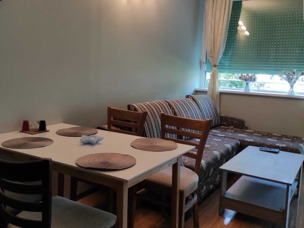 Дава се под наем Двустаен апартамент в Бургас, Сарафово - 40 кв.м за 250 € - Снимка #1