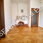 Дава се под наем Многостаен апартамент в София, Център - 135 кв.м за 1000 € - Снимка #1