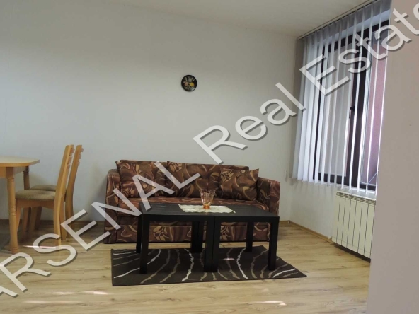 Дава се под наем Двустаен апартамент в София, Изгрев - 72 кв.м за 400 € - Снимка #1