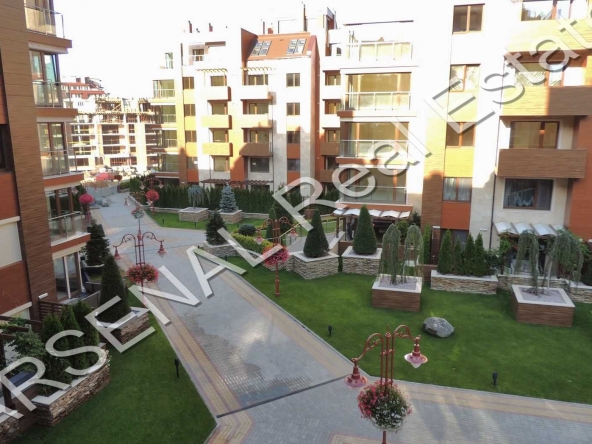 Дава се под наем Тристаен апартамент в София, Манастирски ливади - 160 кв.м за 1900 € - Снимка #1