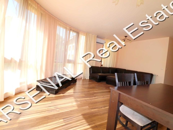 Дава се под наем Четиристаен апартамент в София, Редута - 164 кв.м за 1100 € - Снимка #1