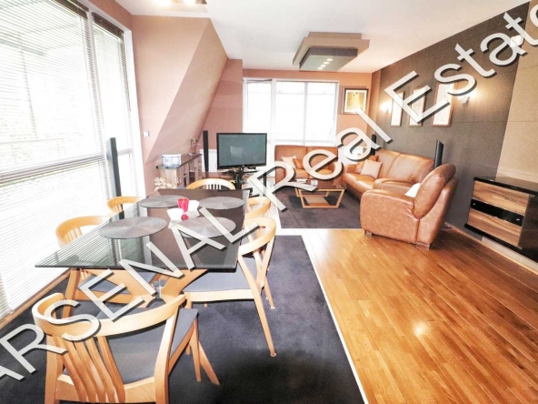 Дава се под наем Тристаен апартамент в София, Борово - 130 кв.м за 650 € - Снимка #1