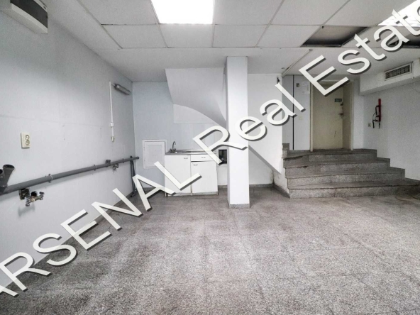 Промишлена сграда в София, Бъкстон - 88 кв.м за 1614 €/кв.м - Снимка #1