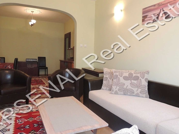 Дава се под наем Двустаен апартамент в София, Лозенец - 79 кв.м за 550 € - Снимка #1