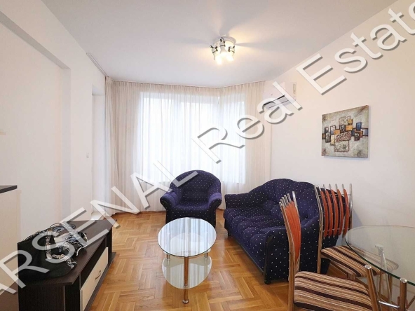 Дава се под наем Двустаен апартамент в София, Лозенец - 68 кв.м за 550 € - Снимка #1