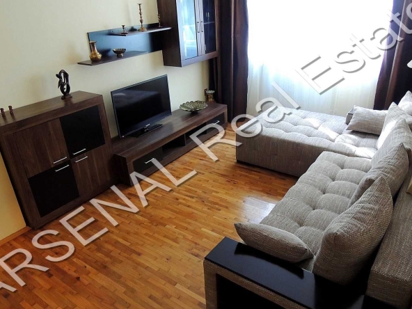 Дава се под наем Двустаен апартамент в София, Център - 77 кв.м за 800 € - Снимка #1