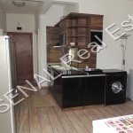 Дава се под наем Тристаен апартамент в София, Център - 100 кв.м за 700 € - Снимка #1