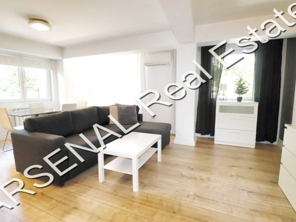 Дава се под наем Тристаен апартамент в София, Център - 120 кв.м за 1200 € - Снимка #1