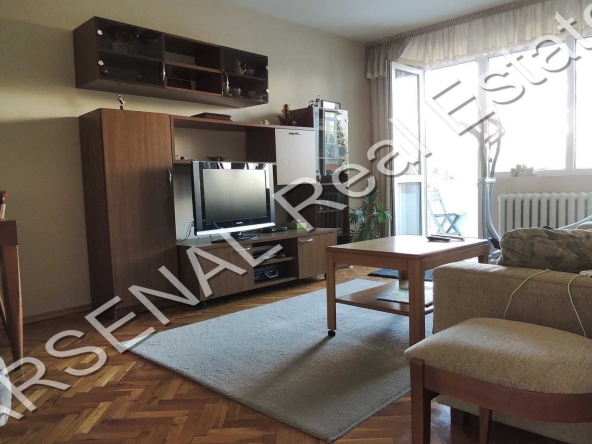 Дава се под наем Тристаен апартамент в София, Лозенец - 108 кв.м за 648.21 € - Снимка #1