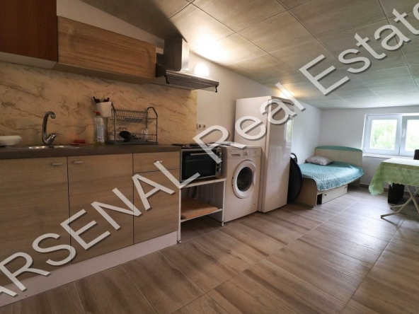 Дава се под наем Едностаен апартамент в София, Изток - 30 кв.м за 359.04 € - Снимка #1