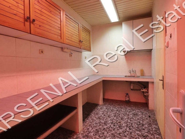 Дава се под наем Магазин в София, Белите брези - 77 кв.м за 398.82 € - Снимка #1