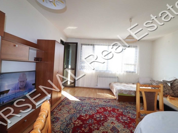 Дава се под наем Двустаен апартамент в София, Стрелбище - 77 кв.м за 498.27 € - Снимка #1