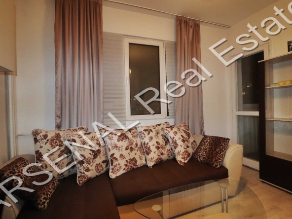 Дава се под наем Едностаен апартамент в София, Младост 4 - 41 кв.м за 398.82 € - Снимка #1