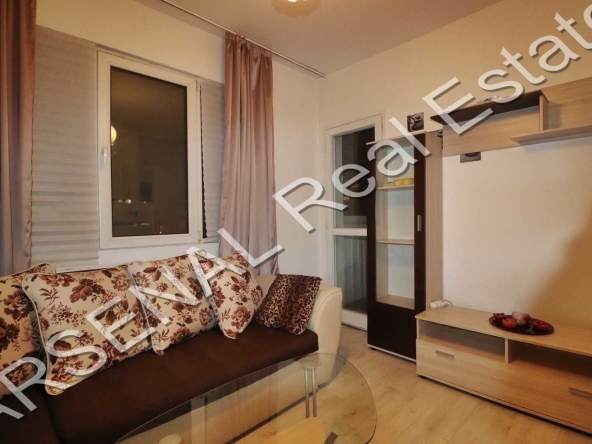 Дава се под наем Едностаен апартамент в София, Младост 4 - 41 кв.м за 398.82 € - Снимка #1