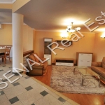 Дава се под наем Тристаен апартамент в София, Дианабад - 172 кв.м за 1097.01 € - Снимка #1