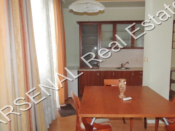 Дава се под наем Двустаен апартамент в София, Изток - 105 кв.м за 750 € - Снимка #1