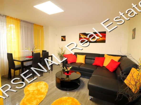 Дава се под наем Двустаен апартамент в София, Център - 68 кв.м за 600 € - Снимка #1