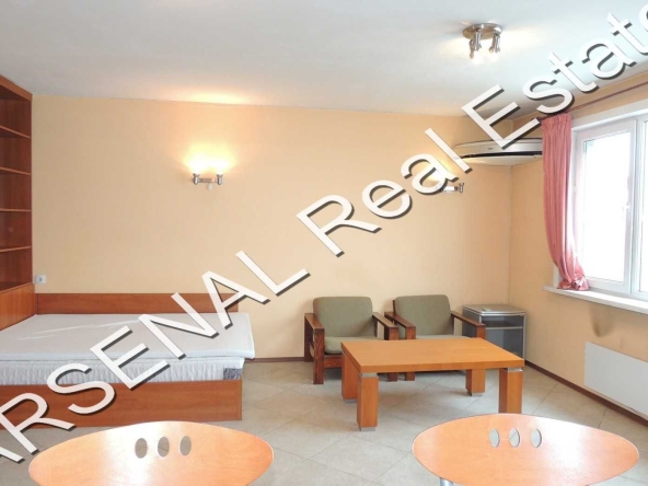 Дава се под наем Ателие в София, Лозенец - 50 кв.м за 425 € - Снимка #1