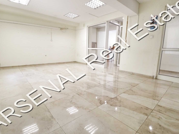 Дава се под наем Офис в София, Център - 200 кв.м за 1100 € - Снимка #1