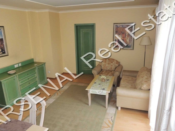 Дава се под наем Тристаен апартамент в София, Кръстова вада - 120 кв.м за 900 € - Снимка #1