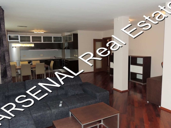 Дава се под наем Многостаен апартамент в София, Иван Вазов - 175 кв.м за 1750 € - Снимка #1