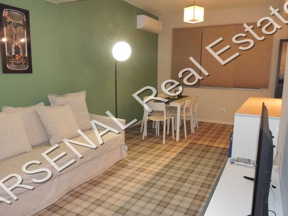 Дава се под наем Тристаен апартамент в София, Лозенец - 88 кв.м за 860 € - Снимка #1