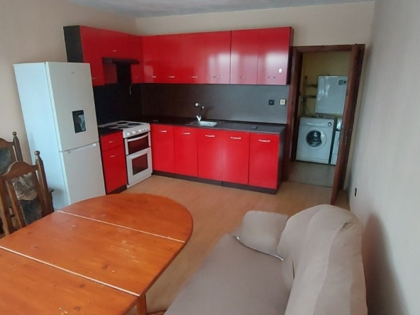 Дава се под наем Тристаен апартамент в Нови Искър - 80 кв.м за 408 € - Снимка #1