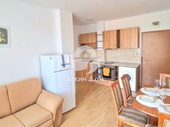 Двустаен апартамент в к.к. Слънчев бряг - 46 кв.м за 1011 €/кв.м - Снимка #1