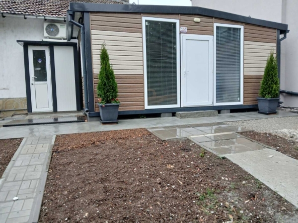 Дава се под наем Офис в Велико Търново, Бузлуджа - 18 кв.м за 250 € - Снимка #1