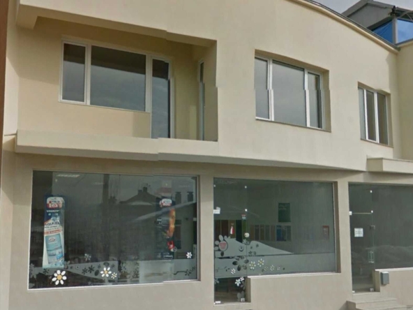 Дава се под наем Офис в Перник, Изток - 50 кв.м за 331.5 € - Снимка #1