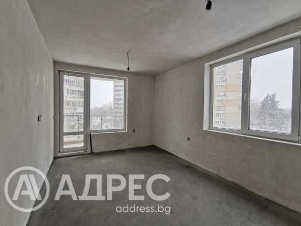 Едностаен апартамент в Русе, Алеи Възраждане - 52 кв.м за 856 €/кв.м - Снимка #1