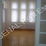 Дава се под наем Етаж от къща в София, Център - 225 кв.м за 2500 € - Снимка #1