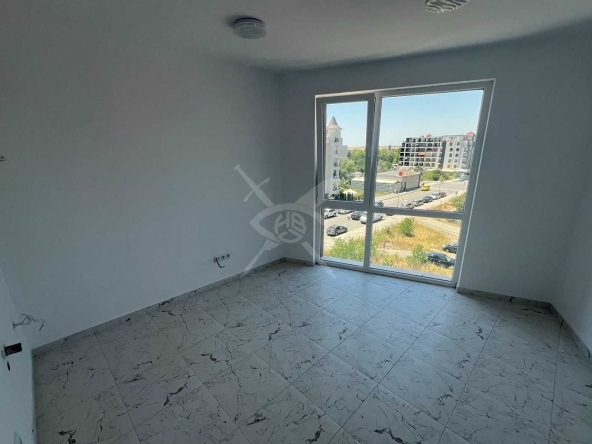 Двустаен апартамент в к.к. Слънчев бряг - 55 кв.м за 714 €/кв.м - Снимка #1